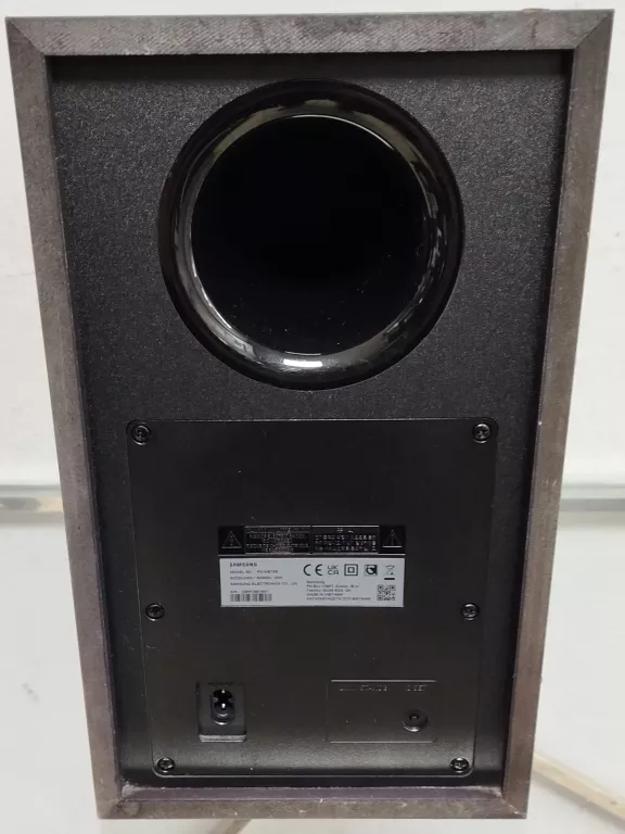 soundbar-samsung-hw-q700b-konstrukcja-229673-342733