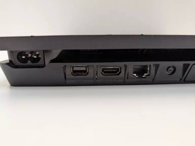 KONSOLA PS4 SLIM 1TB PAD MORO 3 GRY