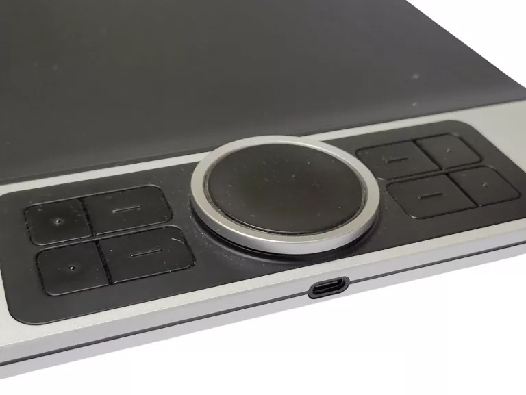 TABLET GRAFICZNY XP-PEN DECO PRO MEDIUM KOMPLET + PUD