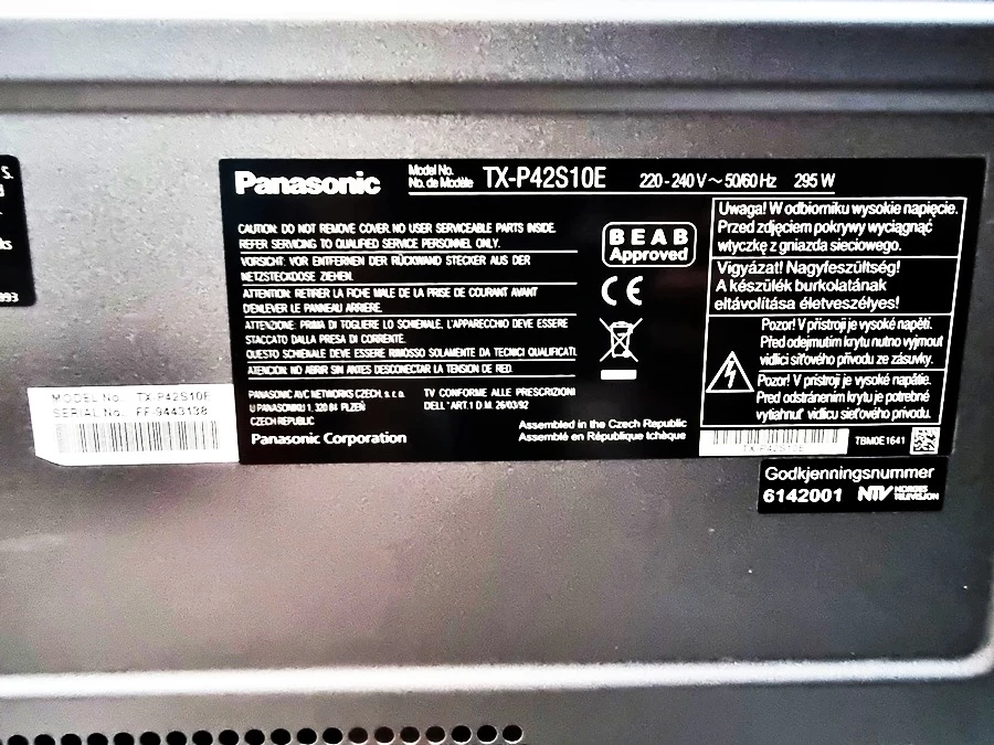 telewizor-panasonic-viera-tx-p42s10e-kabel-zasilajacy-pilot-kod-producenta-tx-p42s20e