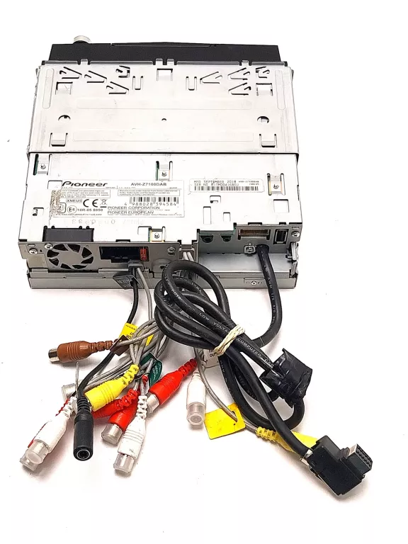 RADIO SAMOCHODOWE PIONIER AVH-Z7100DAB + ISO