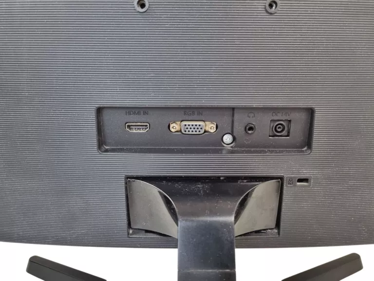 MONITOR LED SAMSUNG LC24F396FHUXEN 23,5 " 1920 X 1080
