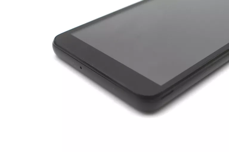 SMARTFON ZTE BLADE 2 GB / 32 GB 4G (LTE) CZARNY