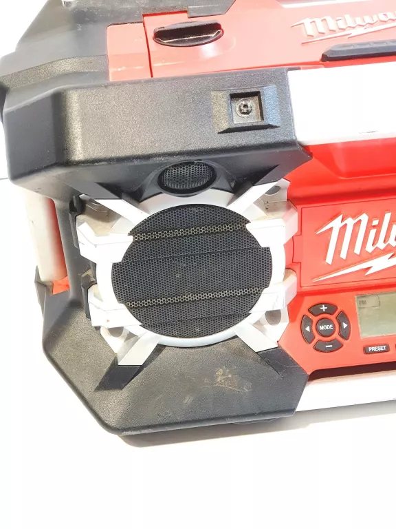 RADIO BUDOWLANE MILWAUKEE C12-28 DCR