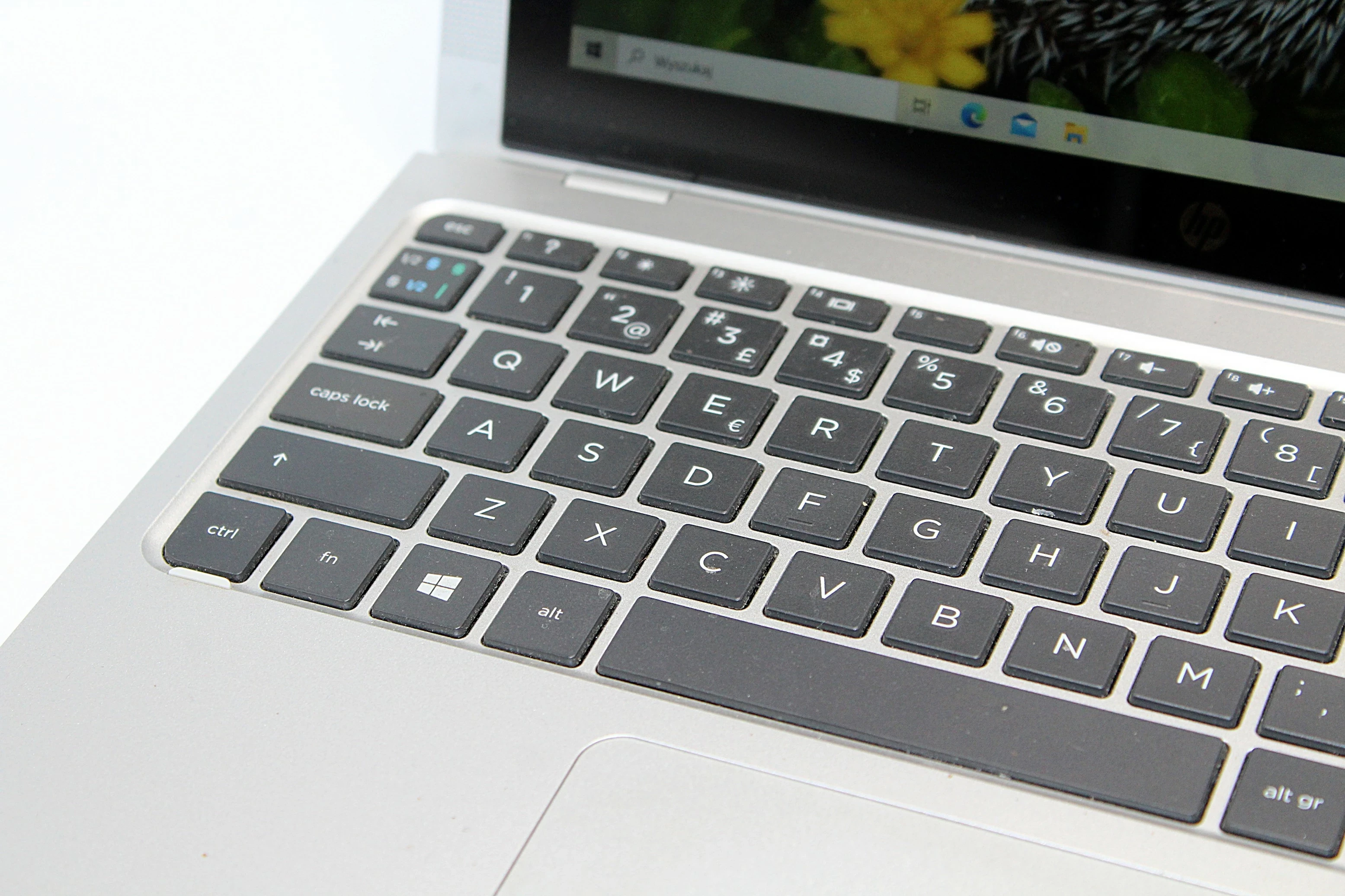 laptop-hp-x2-210-g2-intel-atom-x5-z8350-464gb-wielkosc-pamieci-ram-200941-2177