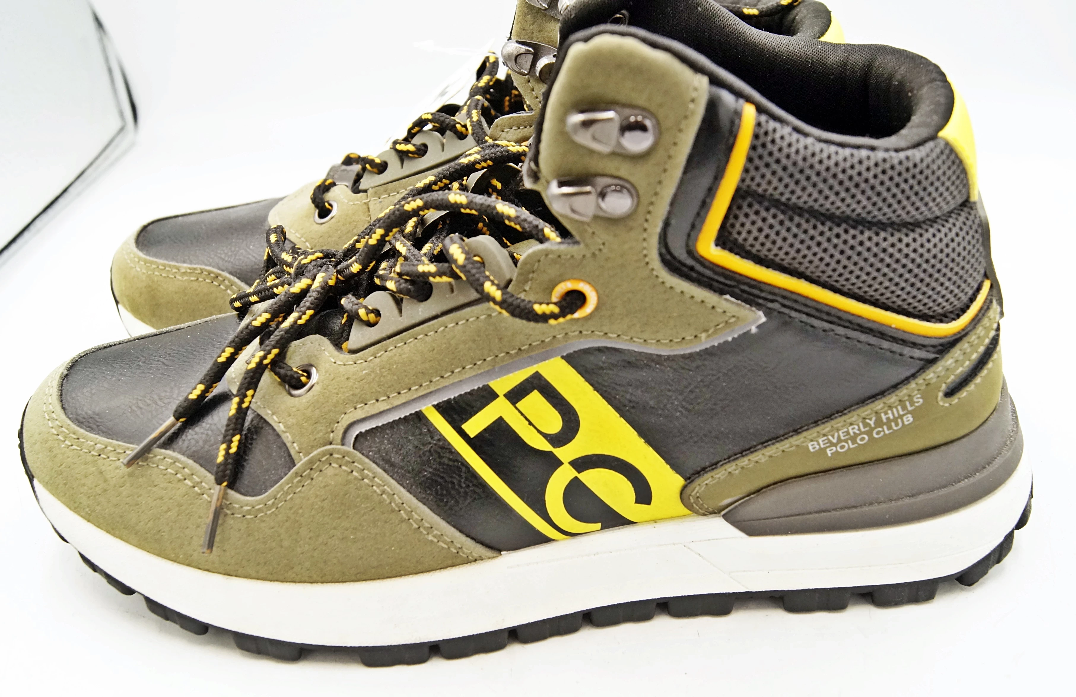 buty-beverly-hills-polo-club-roz-42-dlugosc-wkladki-2700