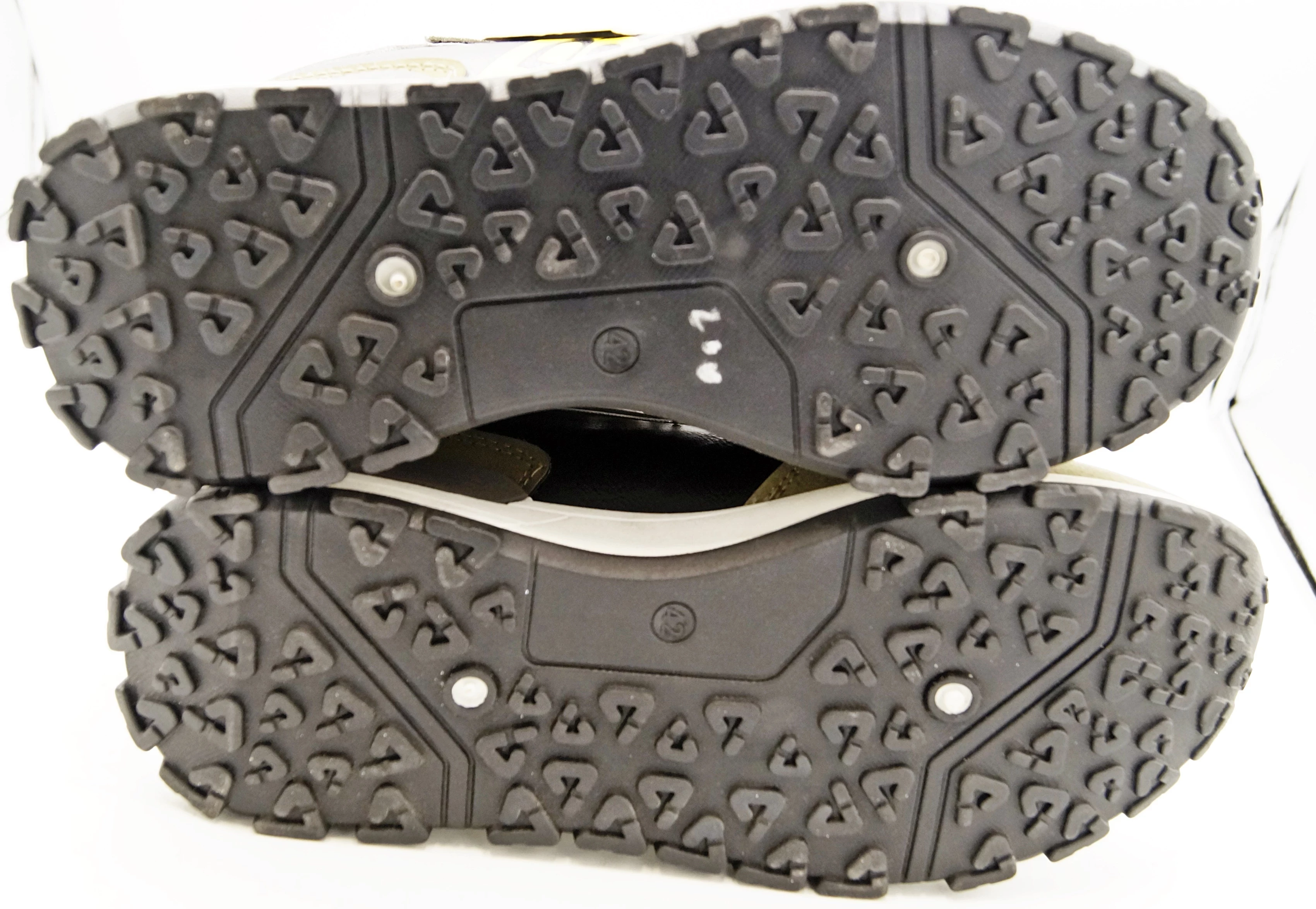 buty-beverly-hills-polo-club-roz-42-kod-producenta-bush-01