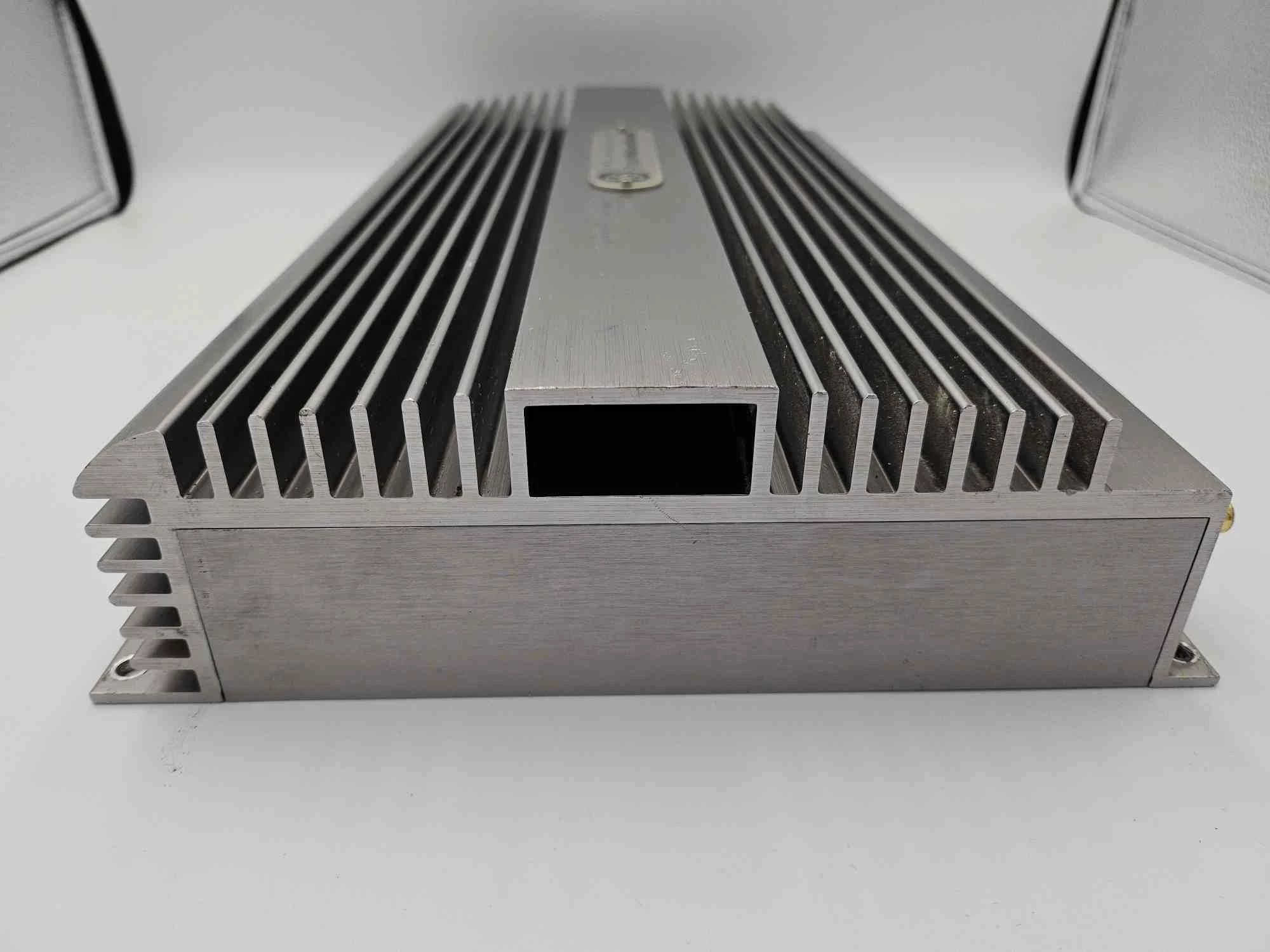 wzmacniacz-samochodowy-dls-ultimate-a-series-a6-ean-gtin-5908272008432