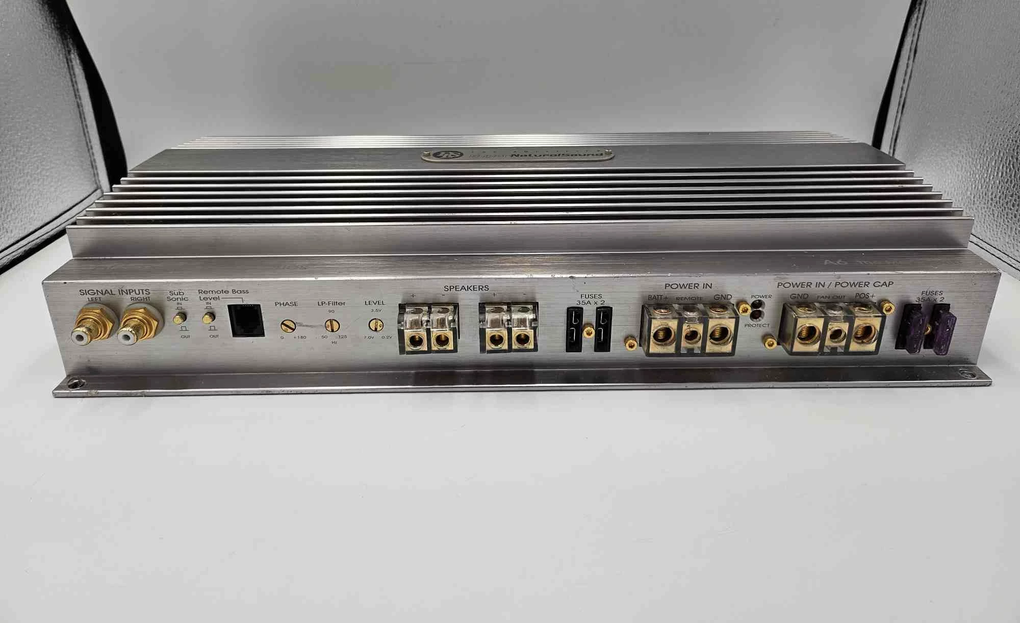 wzmacniacz-samochodowy-dls-ultimate-a-series-a6-stan-11323-2