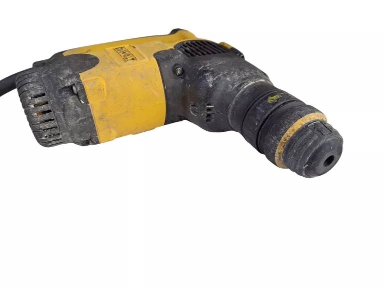 MŁOTOWIERTARKA DEWALT D25330 650W WALIZKA