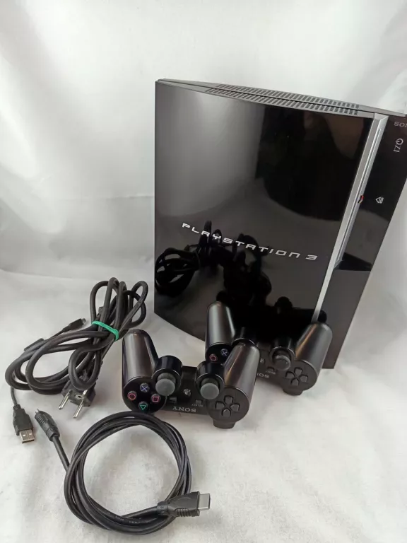 KONSOLA PS3 FAT 300GB SSD + 2 PADY I OKABLOWANIE PRZEROBIONA