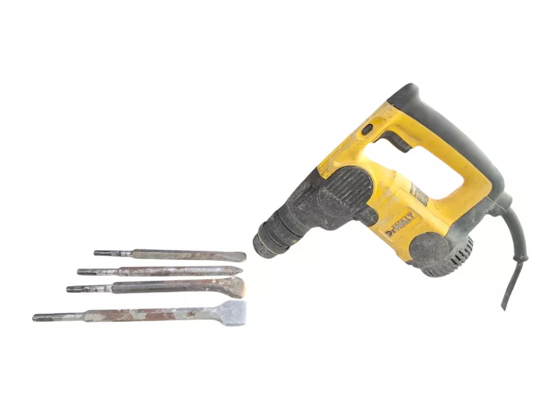 MŁOTOWIERTARKA DEWALT D25330 650W WALIZKA