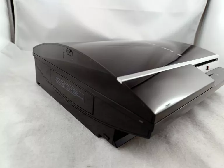 KONSOLA PS3 FAT 300GB SSD + 2 PADY I OKABLOWANIE PRZEROBIONA