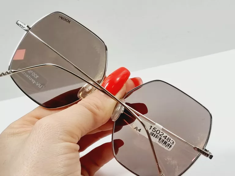 OKULARY PRZECIWSLONECZNE JOOP! UV-PROTECTION
