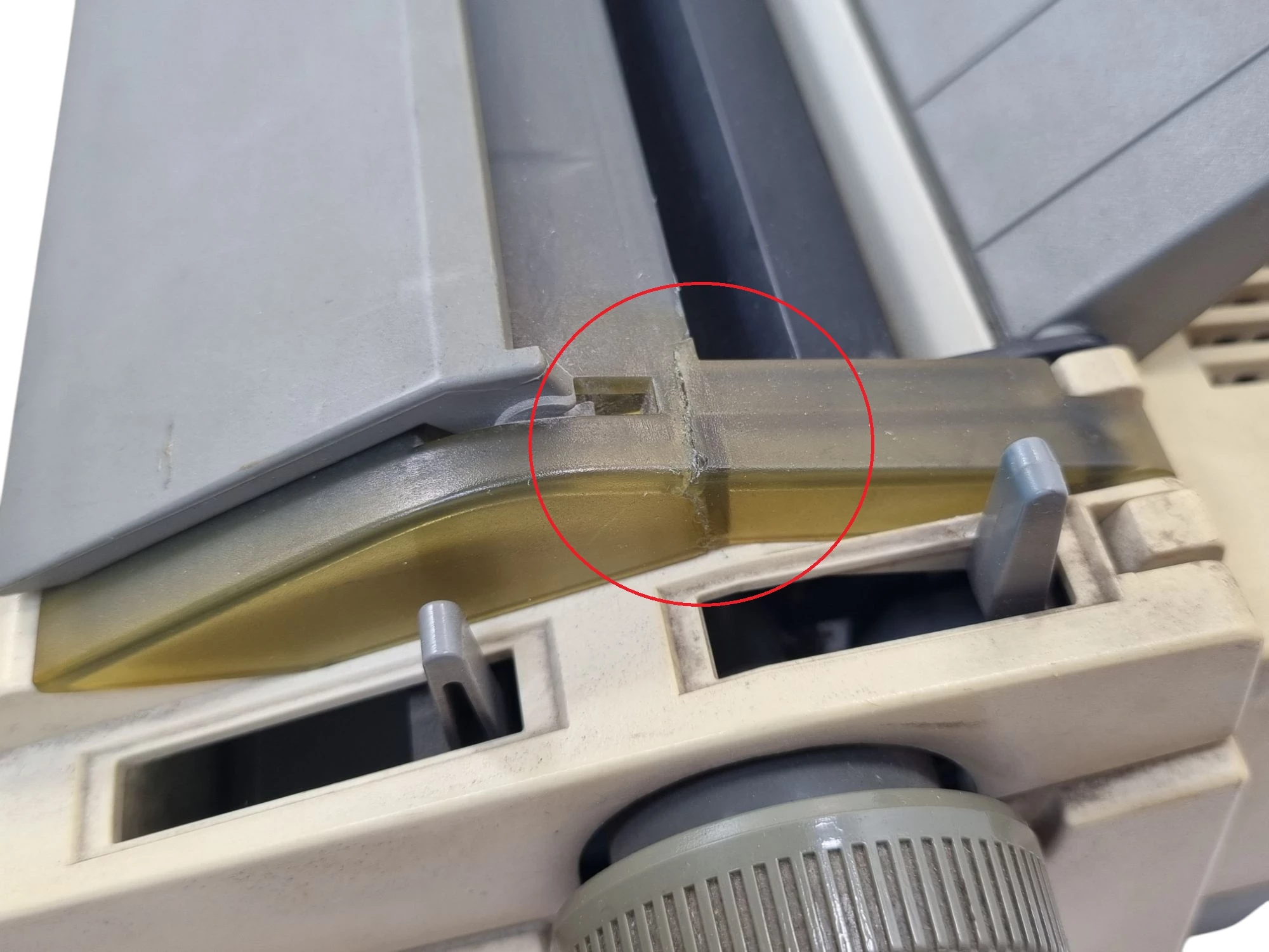 elektryczna-maszyna-do-pisania-canon-ap-150-model-canon-ap-150