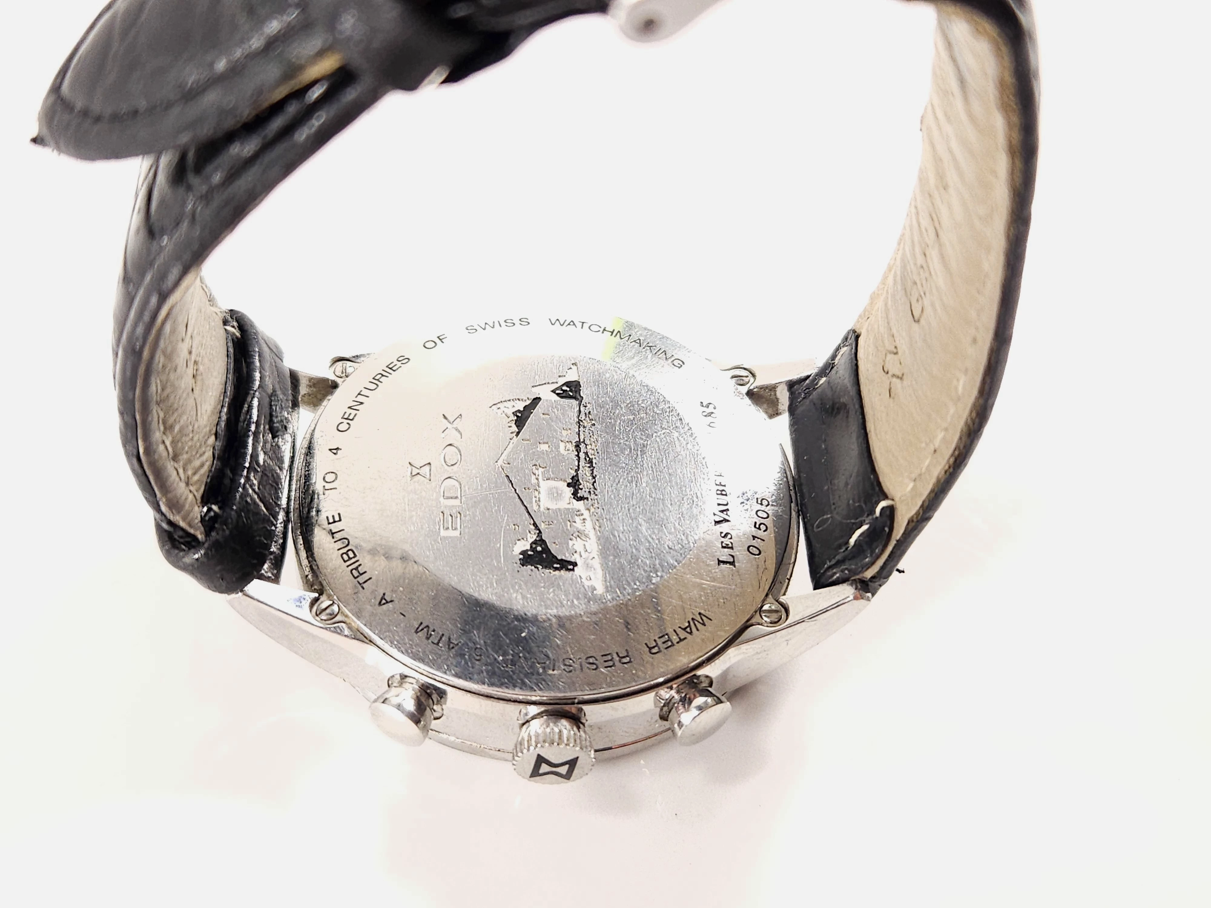 zegarek-meski-edox-les-vauberts-1685-01505689908-ksztalt-koperty-129223-2