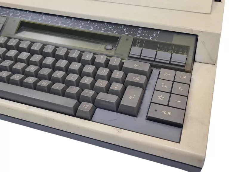 elektryczna-maszyna-do-pisania-canon-ap-150-model-canon-ap-150