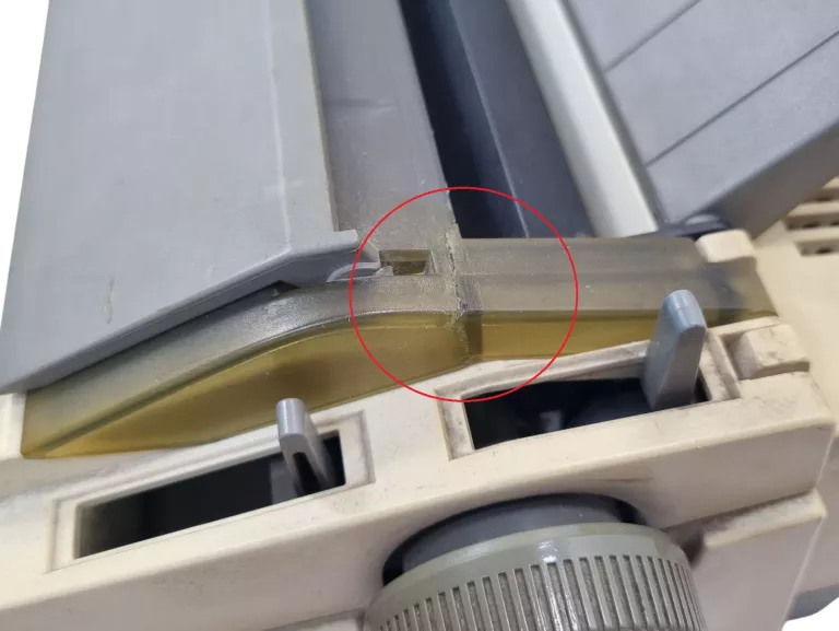 elektryczna-maszyna-do-pisania-canon-ap-150-model-canon-ap-150