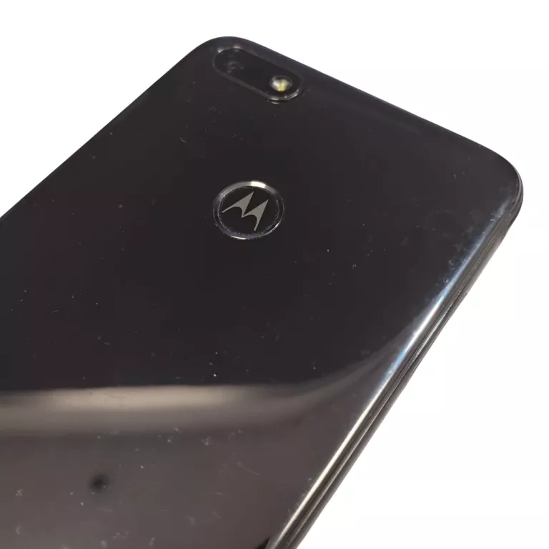 TELEFON MOTOROLA MOTO E6 PLAY 2/32GB