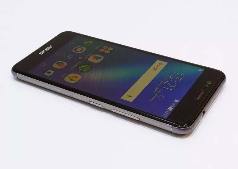 TELEFON ASUS ZENFONE 3 2/32GB