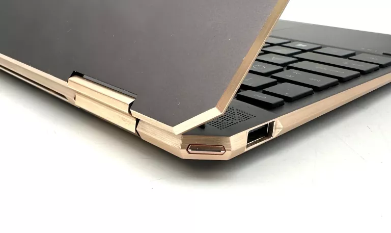 LAPTOP HP SPECTRE 13 X360 13-AP0003NW I7-8565U 8GB RAM 1TB DYSK