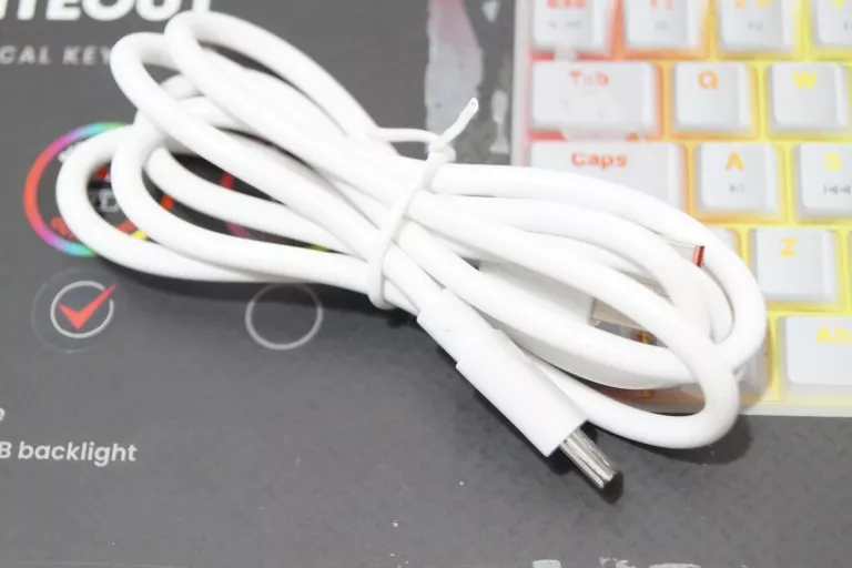 KLAWIATURA SAVIO WHITEOUT