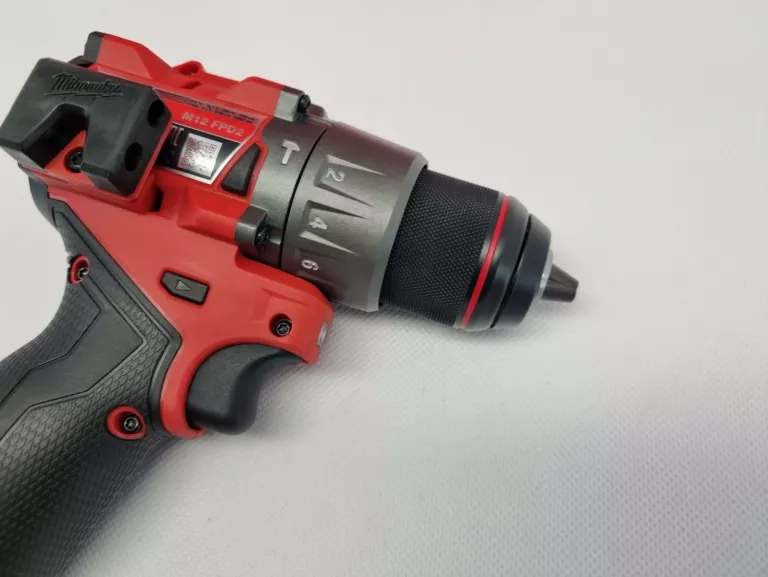 WIERTARKO-WKRĘTARKA UDAROWA MILWAUKEE M12 FPD2-0 4933479867