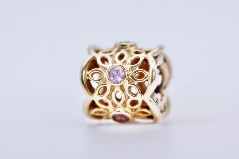 ORYGINALNY CHARMS PANDORA RÓŻOWA FREZJA Z SZAFIRAMI 750803PSA 585 2,91G