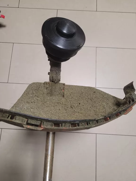 kosa-spalinowa-demon-rq580-waga-narzedzia-900