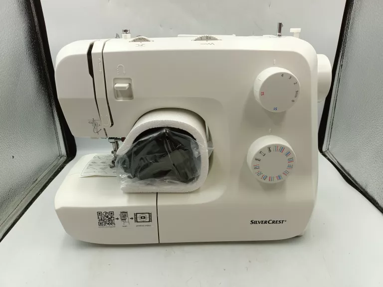 MASZYNA DO SZYCIA SILVERCREST SNM 33 C1 KOMPLET