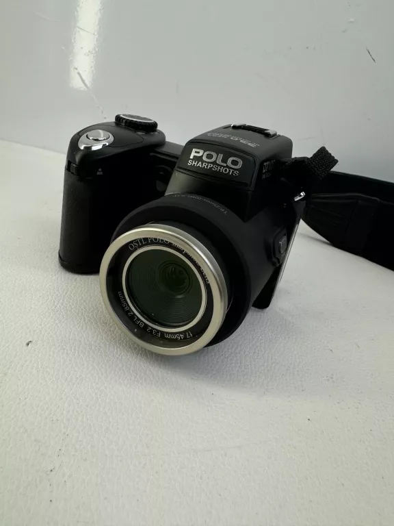 APARAT CYFROWY POLO D7100