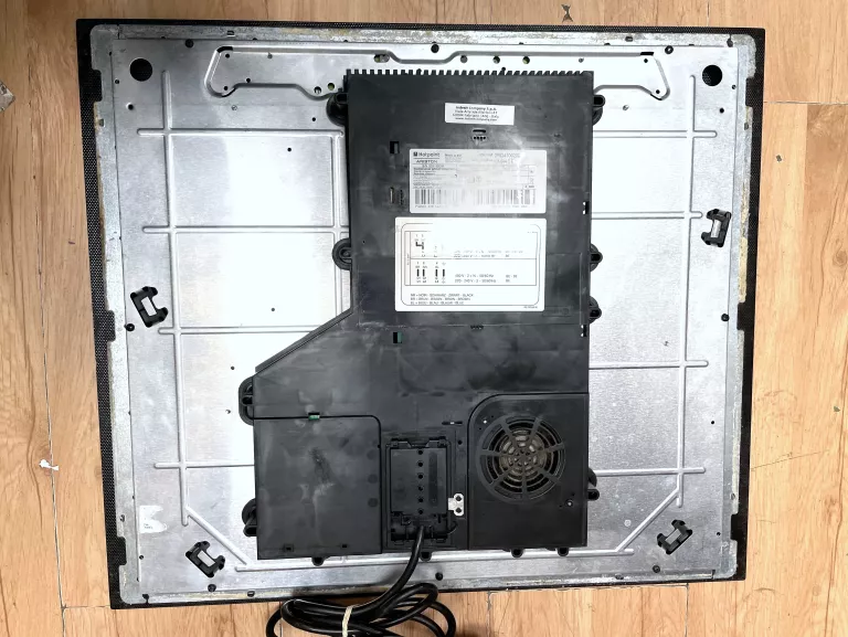 PŁYTA INDUKCYJNA HOTPOINT ARISTON KIX 644 CE