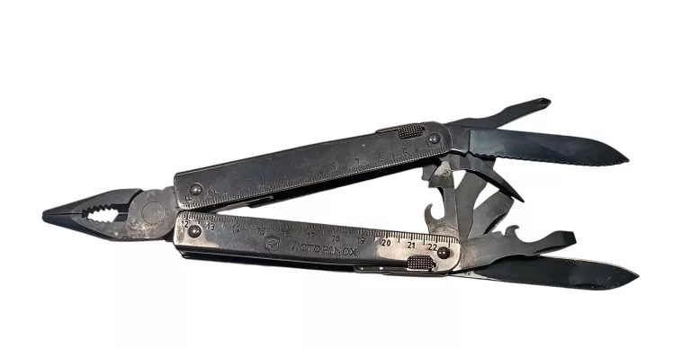 MULTITOOL VICTORINOX SWISSTOOL X
