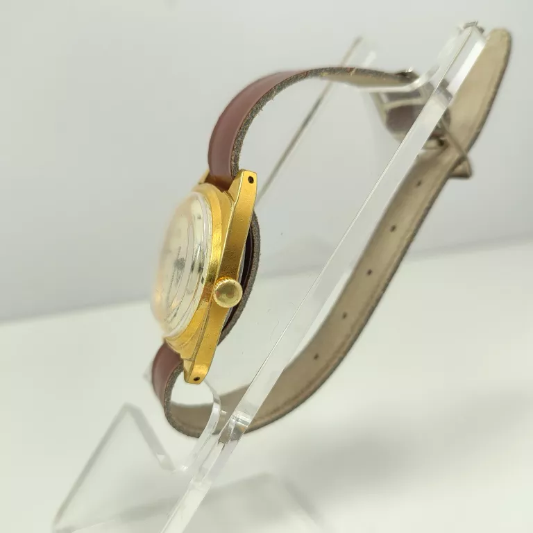 6596976 ZEGAREK ZARIA 17 JEWELS MADE IN USSR