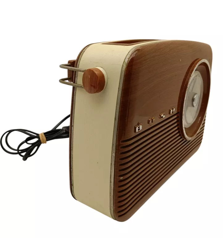 BUSH RETRO RADIO
