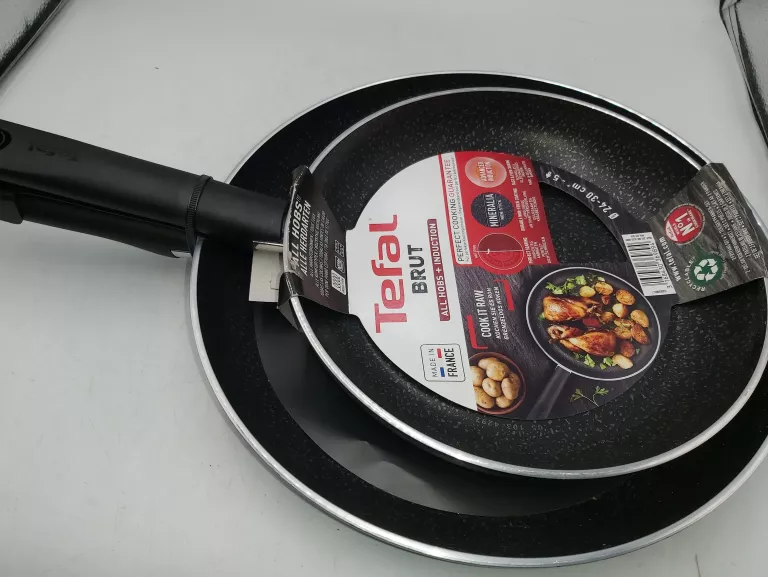 PATELNIE TEFAL BRUT 2 SZT 24 - 30 CM