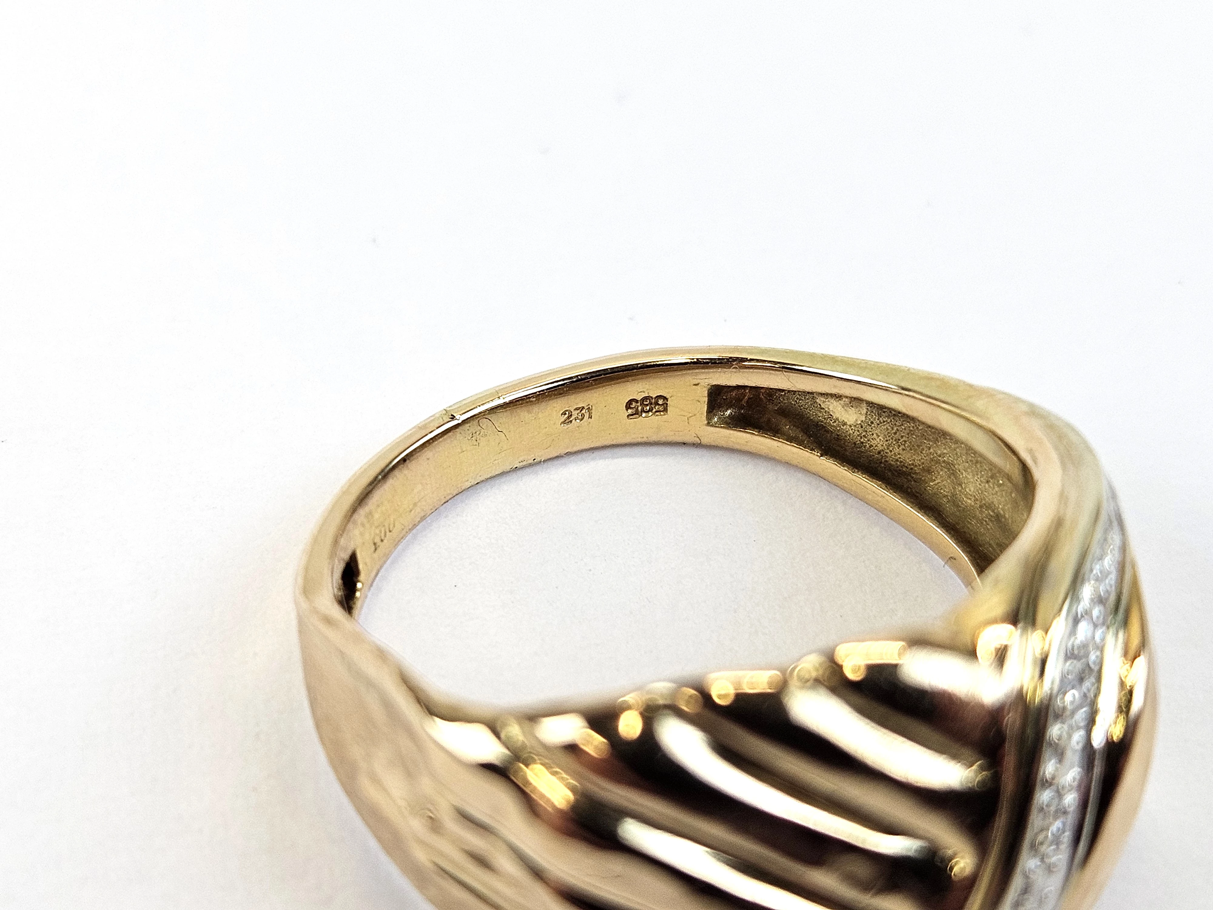 zloto-pierscionek-diamentami-003ct-585-2690-r15-plec-15851-1