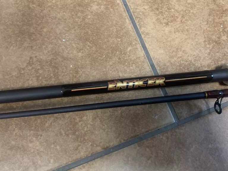 WĘDKA ABU GARCIA ENTICER ENC90-2M 15-40G