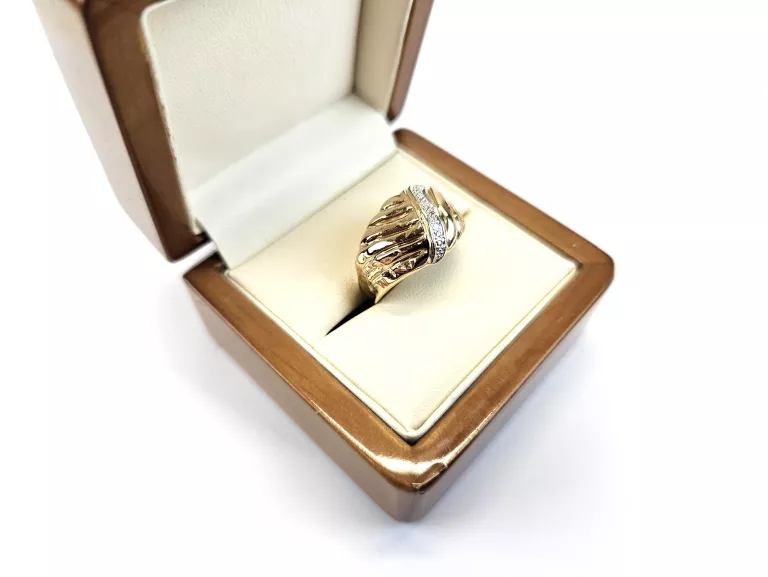 zloto-pierscionek-diamentami-003ct-585-2690-r15-kolor-dominujacy-205826-225106