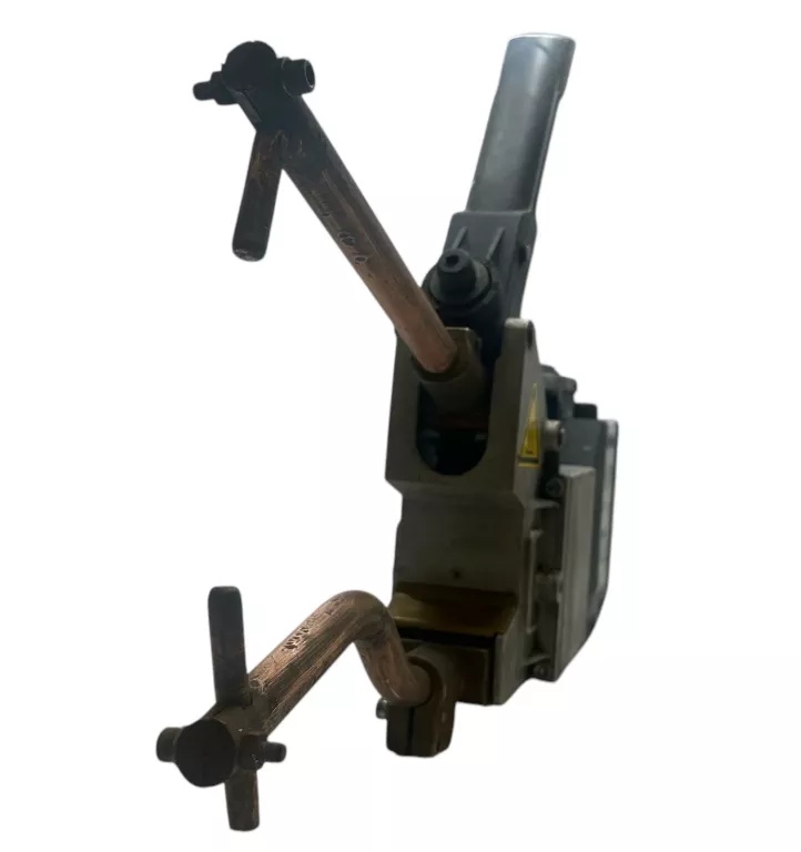 ZGRZEWARKA KLESZCZOWA DO BLACH TECNA 7900