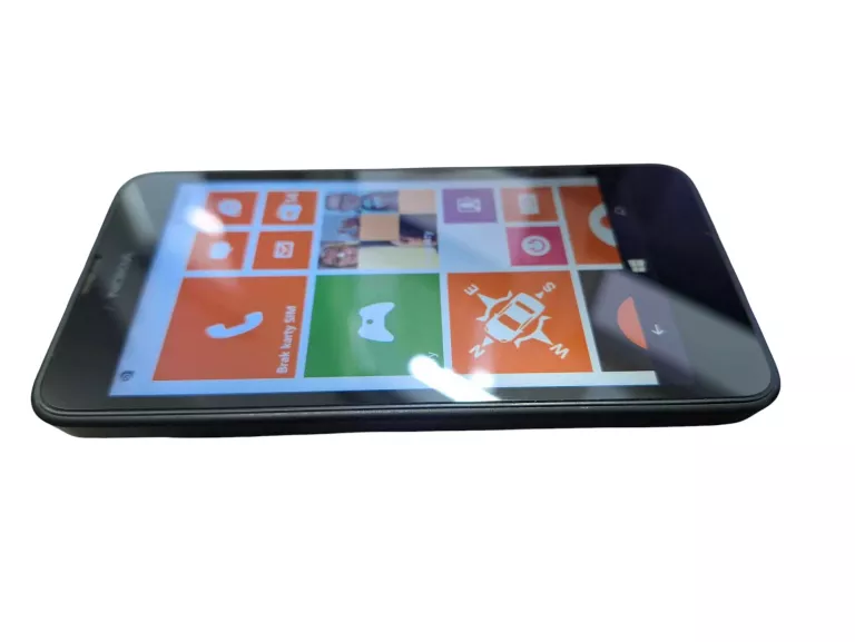 TELEFON NOKIA LUMIA 630