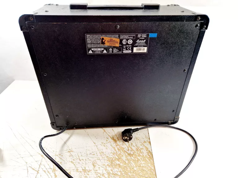 WZMACNIACZ GITAROWY MARSHALL MG30CFX GOLD | COMBO