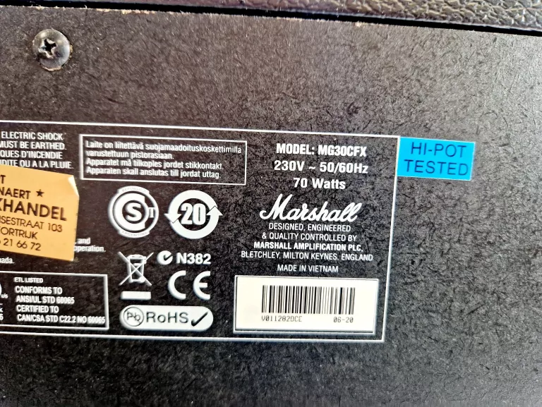 WZMACNIACZ GITAROWY MARSHALL MG30CFX GOLD | COMBO