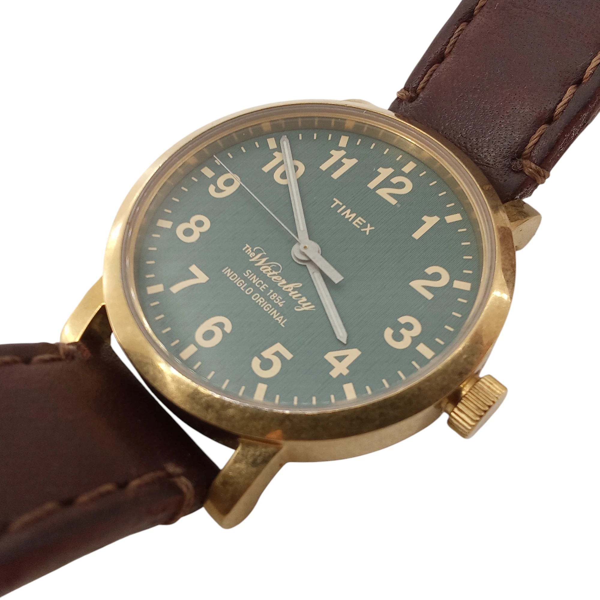 zegarek-meski-timex-waterbury-tw2p58900-ksztalt-koperty-129223-2