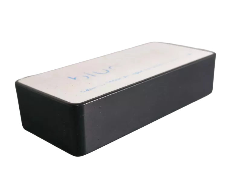 POWERBANK BLUN S5-500 5600 MAH + ŁADOWARKA