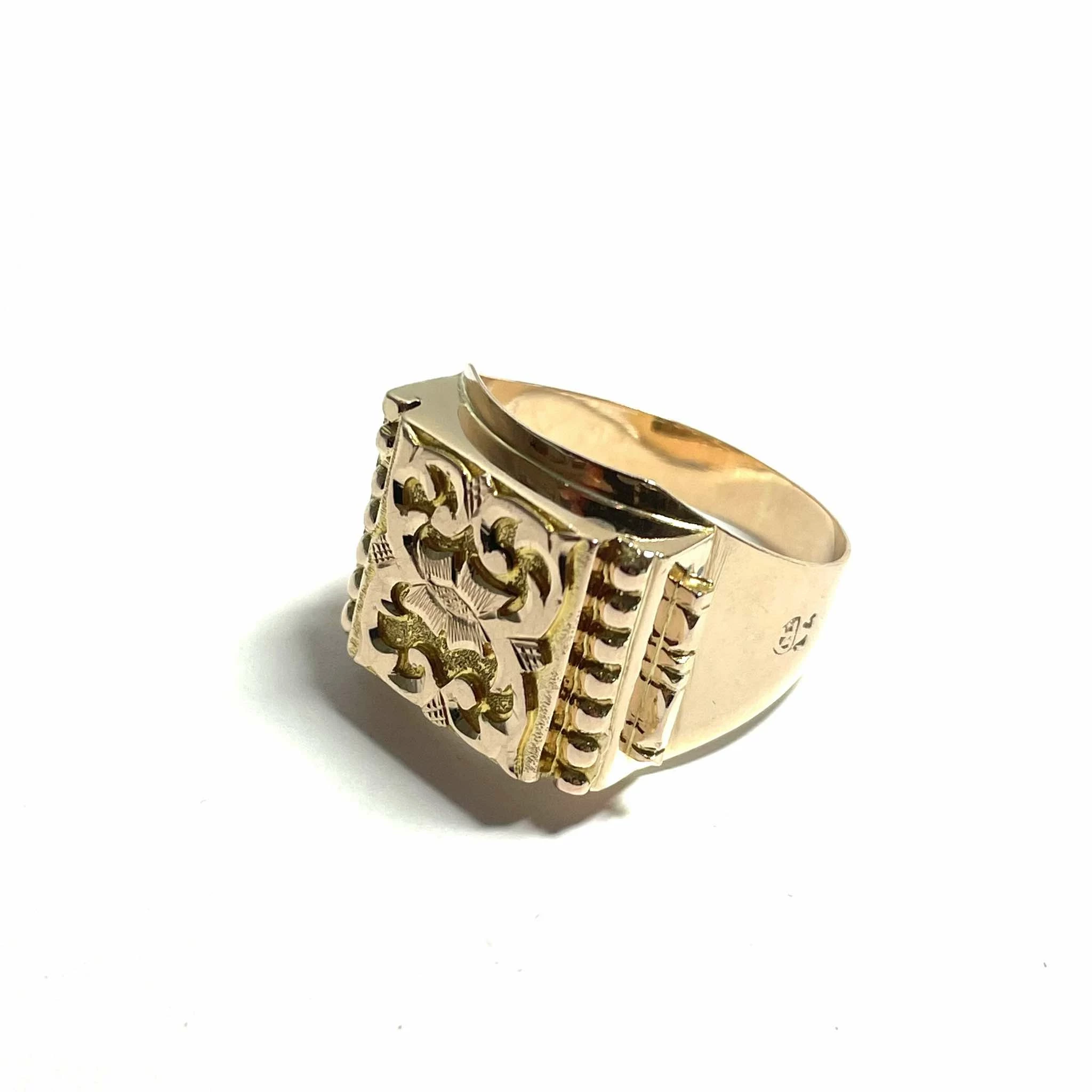 piekny-zloty-sygnet-73-585-roz-31-kosciuszki-11a-sopot