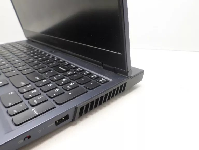 LAPTOP LENOVO LEGION 5 15ACH6H 15,6 " AMD RYZEN 5 16 GB / 512 GB