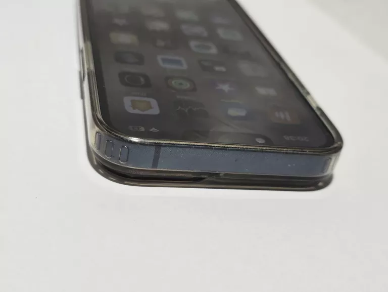 TELEFON IPHONE 13 LAD