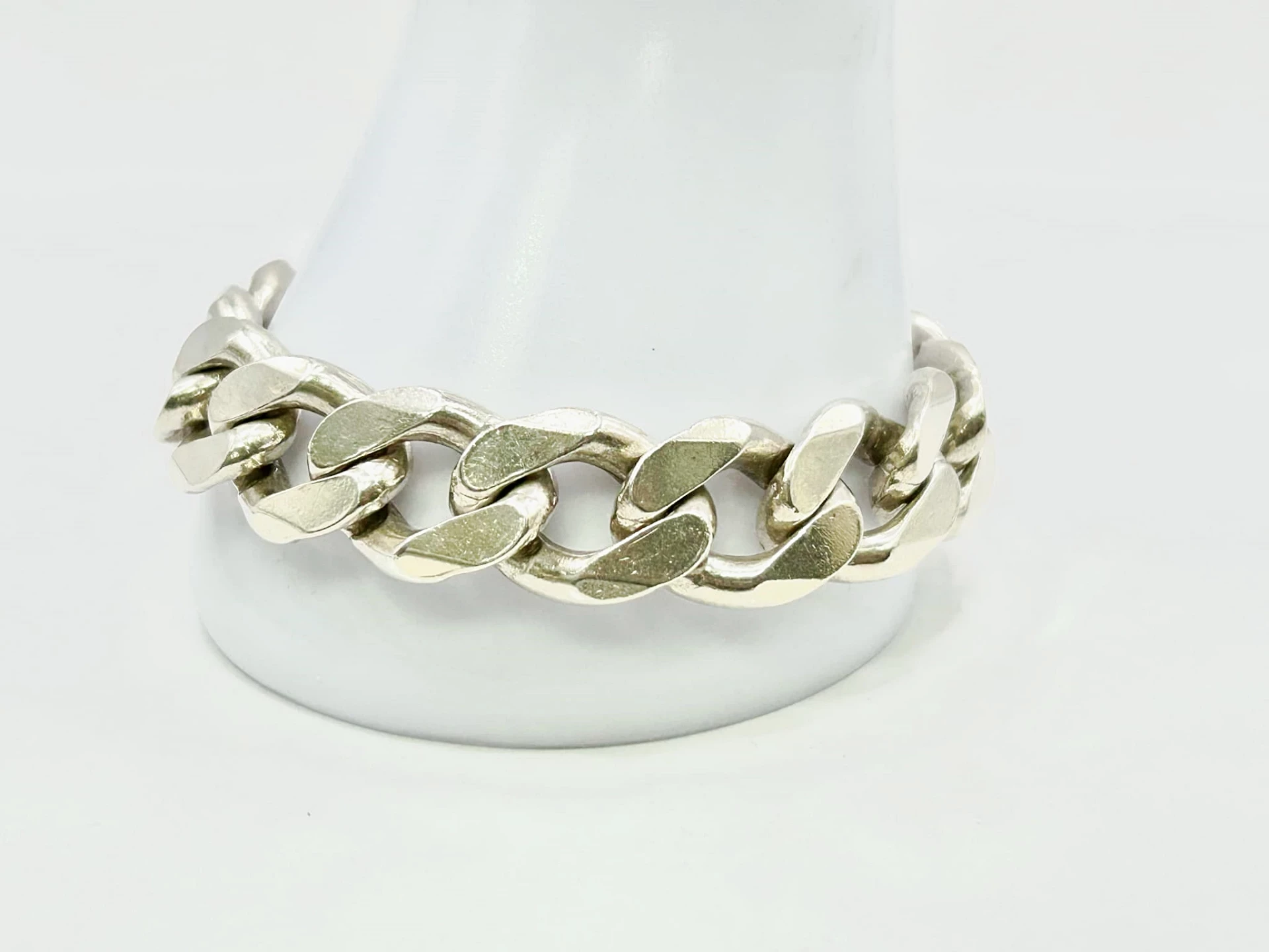 masywna-srebrna-bransoletka-925-9434-g-23-cm-waga-produktu-z-opakowaniem-jednostkowym-0100