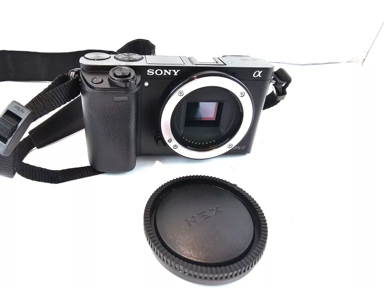 APARAT SONY ALFA 6000